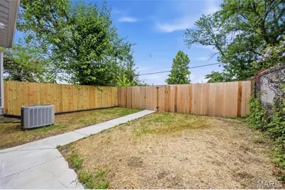 4319 Eichelberger Street, Saint Louis, MO 63116 - Photo 35