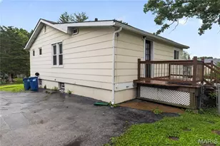 2215 Wallis Ave, Overland, MO 63114 - Photo 19