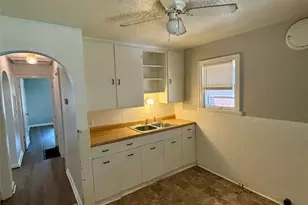 6035 Margaretta Ave, Pine Lawn, MO 63120 - Photo 11