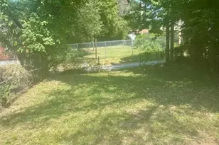 6035 Margaretta Ave, Pine Lawn, MO 63120 - Photo 17
