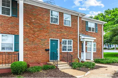 9137 North Swan Circle, Saint Louis, MO 63144 - Photo 1