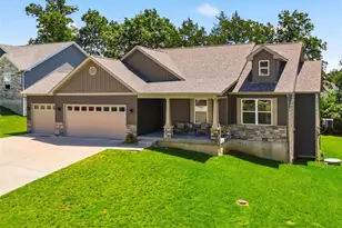 512 Hickory Knoll Dr, Troy, MO 63379 - Photo 5