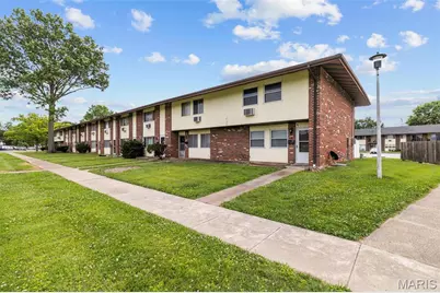 7473 Hazelcrest Drive, Hazelwood, MO 63042 - Photo 27