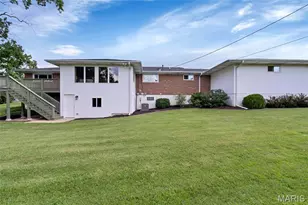 11872 Doverhill Ct, Sunset Hills, MO 63128 - Photo 59
