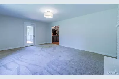 18 Twin Oaks Drive, Saint Charles, MO 63303 - Photo 17