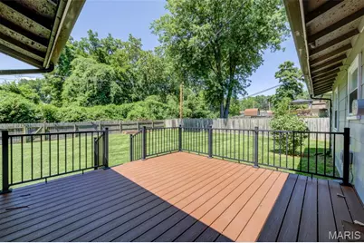 18 Twin Oaks Drive, Saint Charles, MO 63303 - Photo 19