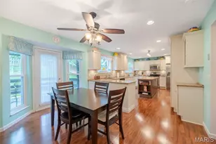 231 Oakbriar Farm Dr, Ballwin, MO 63021 - Photo 9