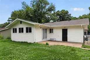 1027 Renshaw Dr, Ferguson, MO 63135 - Photo 31