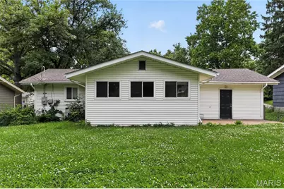 1027 Renshaw Drive, Ferguson, MO 63135 - Photo 33