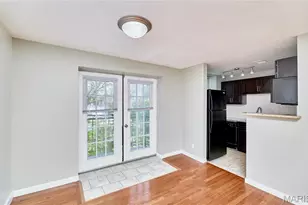 5500 Pershing Ave, Saint Louis, MO 63112 - Photo 11