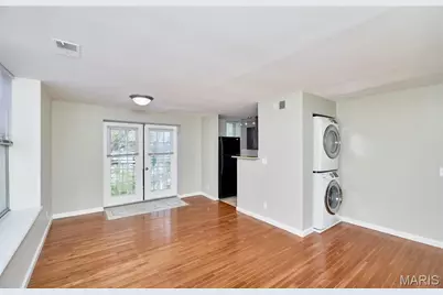 5500 Pershing Avenue #33, Saint Louis, MO 63112 - Photo 9