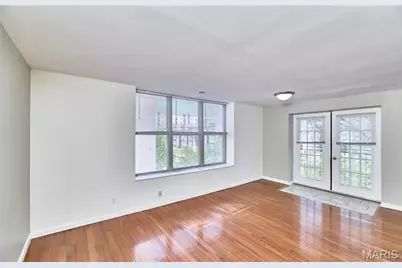 5500 Pershing Avenue #33, Saint Louis, MO 63112 - Photo 7