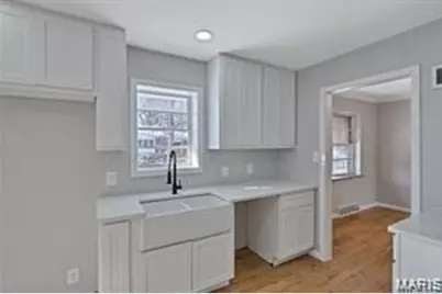 6902 Ira Avenue, Saint Louis, MO 63121 - Photo 15