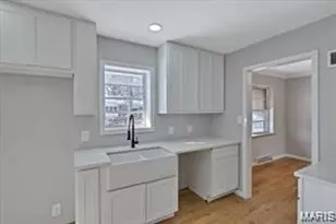 6902 Ira Ave, Saint Louis, MO 63121 - Photo 15
