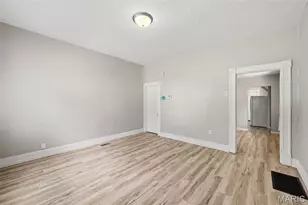 922 Dammert Ave, Saint Louis, MO 63125 - Photo 9