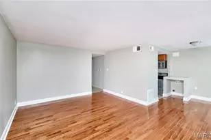 308 Clara Ave, Saint Louis, MO 63112 - Photo 13