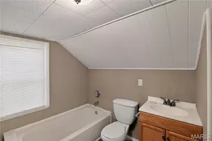 212 Thoroughman Ave, Saint Louis, MO 63135 - Photo 19