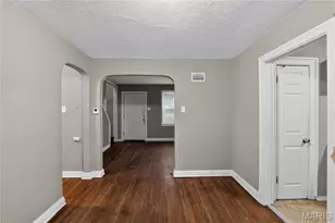 212 Thoroughman Ave, Saint Louis, MO 63135 - Photo 5