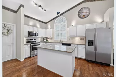 1307 Norwood Hills Drive, O'Fallon, MO 63366 - Photo 5