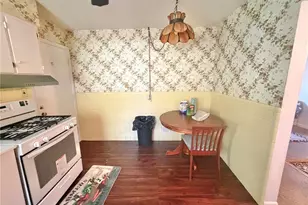 7012 N Hanley Rd, Hazelwood, MO 63042 - Photo 5