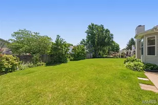 2114 Autumn Wood Dr, Saint Charles, MO 63303 - Photo 51