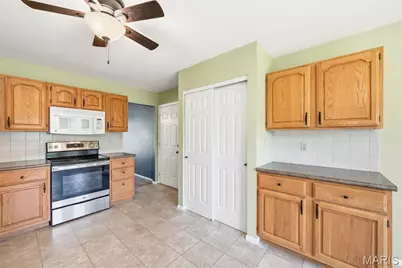 2114 Autumn Wood Drive, Saint Charles, MO 63303 - Photo 25