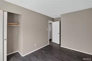 6220 Pennyrich Ct, Florissant, MO 63033 - Photo 17