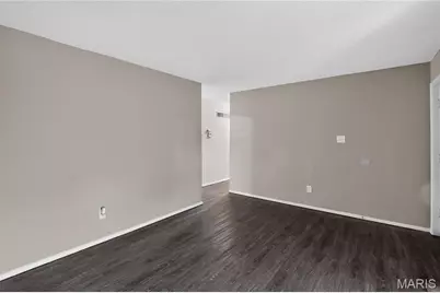 6220 Pennyrich Court, Florissant, MO 63033 - Photo 5