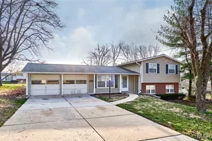 3204 Bristol Hall Dr, Bridgeton, MO 63044 - Photo 3