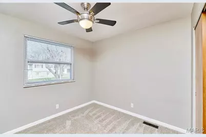 3204 Bristol Hall Drive, Bridgeton, MO 63044 - Photo 21