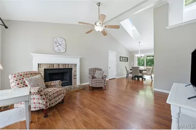 16129 Castlerea Boulevard, Ellisville, MO 63021 - Photo 3