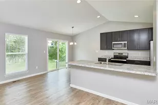 133 Day Lily Ln, Wentzville, MO 63385 - Photo 11
