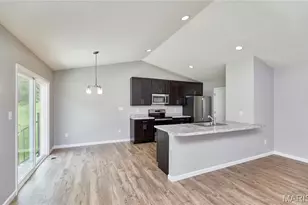 133 Day Lily Ln, Wentzville, MO 63385 - Photo 7