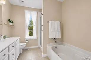 638 Old Ballwin Rd, Ballwin, MO 63021 - Photo 23