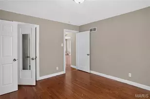 127 S Hartnett Ave, Ferguson, MO 63135 - Photo 13