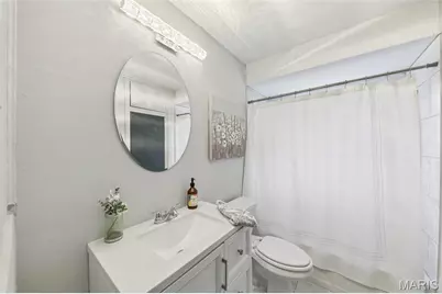 9922 Lanier Drive, Moline Acres, MO 63136 - Photo 21