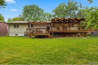 934 La Bonne Parkway, Manchester, MO 63021 - Photo 5