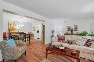 550 Coeur de Royale Dr, Creve Coeur, MO 63141 - Photo 25