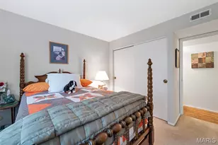 550 Coeur de Royale Dr, Creve Coeur, MO 63141 - Photo 37