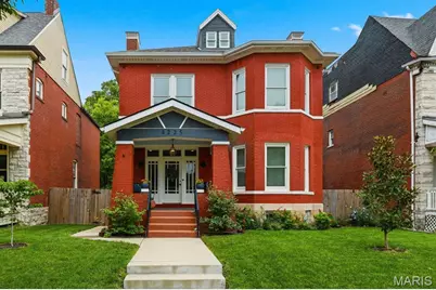 4225 Maryland Avenue, Saint Louis, MO 63108 - Photo 1