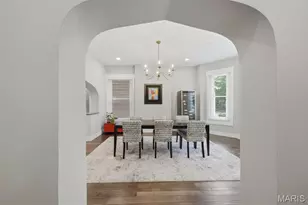 4225 Maryland Ave, Saint Louis, MO 63108 - Photo 7