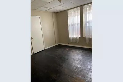 4412 Clarence Avenue, Saint Louis, MO 63115 - Photo 5