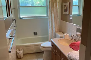 832 Aldan Dr, Olivette, MO 63132 - Photo 3