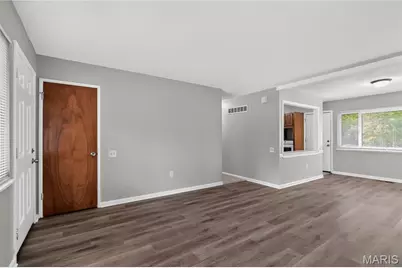 2245 Saint Catherine Street, Florissant, MO 63033 - Photo 7