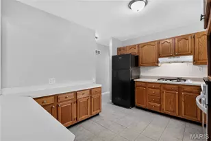 2245 St Catherine St, Florissant, MO 63033 - Photo 9