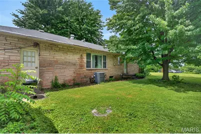 7 Wayne Street, Saint Charles, MO 63301 - Photo 39