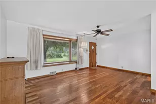 7 Wayne St, Saint Charles, MO 63301 - Photo 7