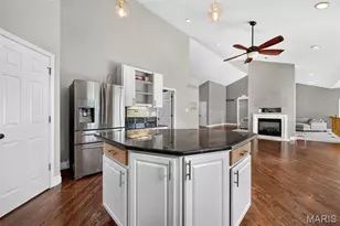 7706 Ardmore Dr, O'Fallon, MO 63368 - Photo 7