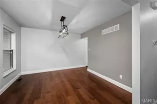 1260 Old Stone Dr, O'Fallon, MO 63368 - Photo 11