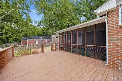 8605 Mayflower Court, University City, MO 63132 - Photo 25